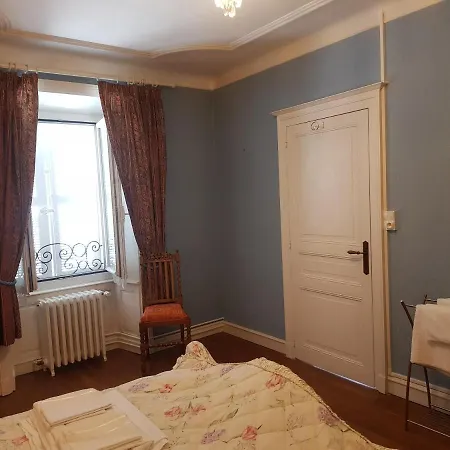 Le Vieux Notaire Дом отдыха Chabanais