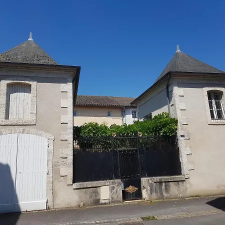 Le Vieux Notaire *